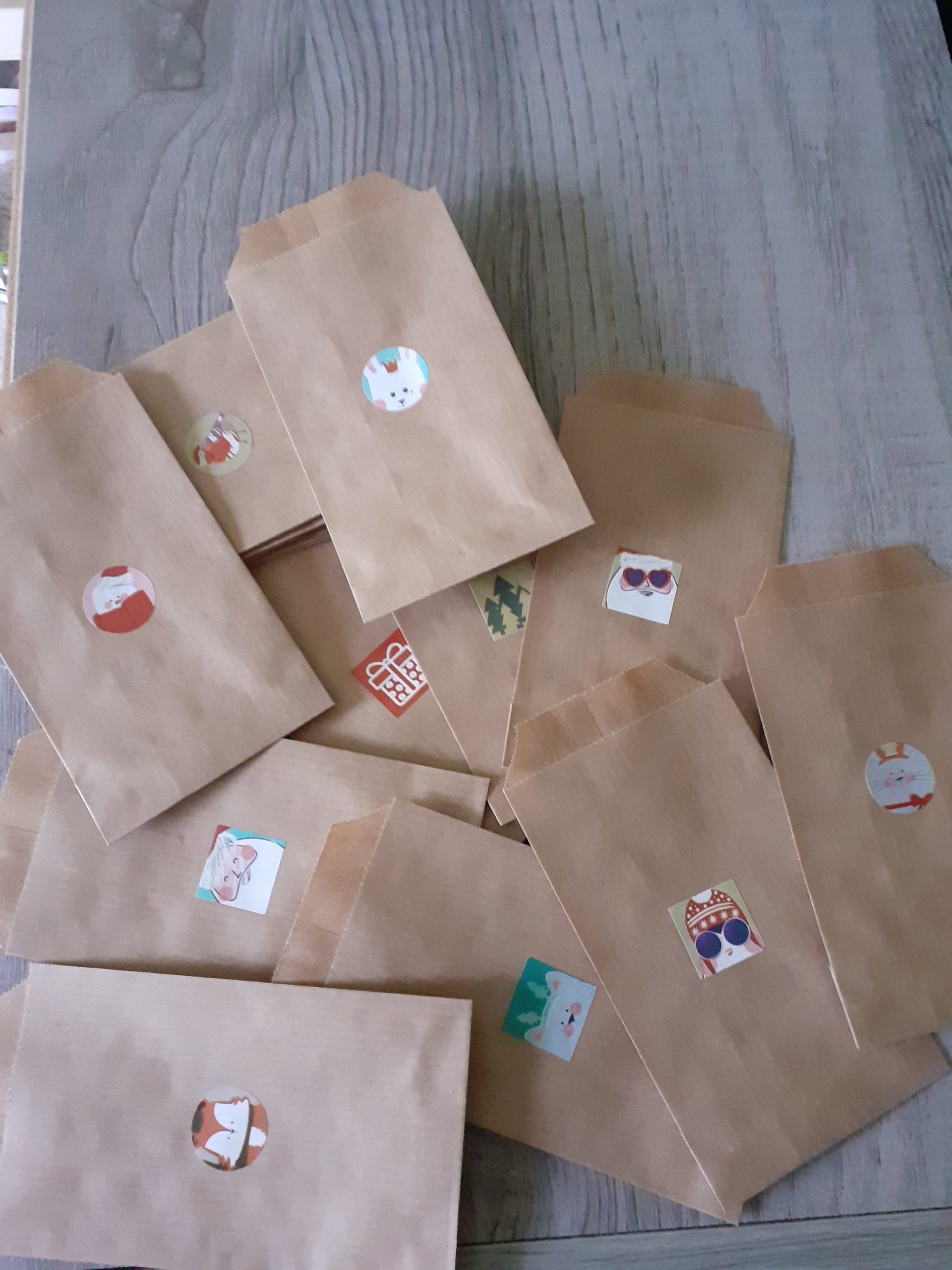 Kit Calendrier de l'Avent , 24 emballages cadeau pour Noël, petits