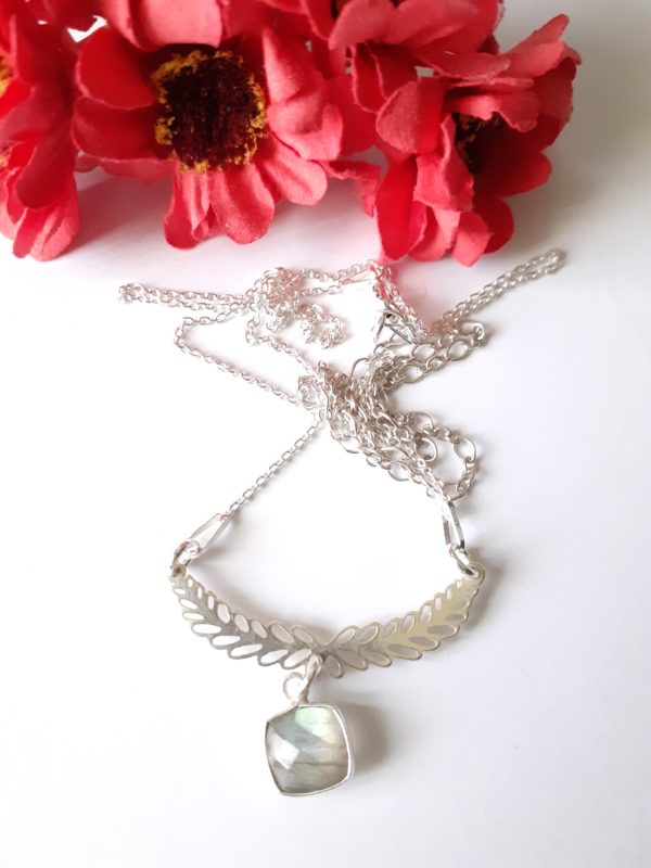 Collier argent sterling pierre naturelle Labradorite et couronne de laurier en argent massif – Image 3