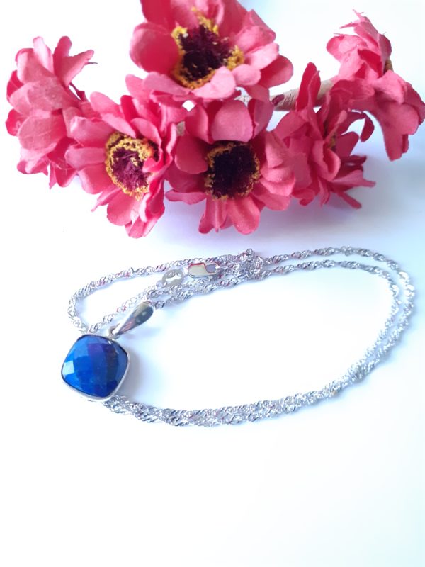 collier en argent sterling et lapis lazuli